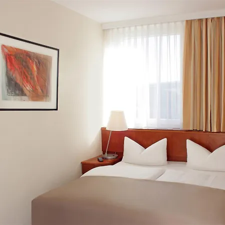 Hotel Holiday Garden Court City Centre